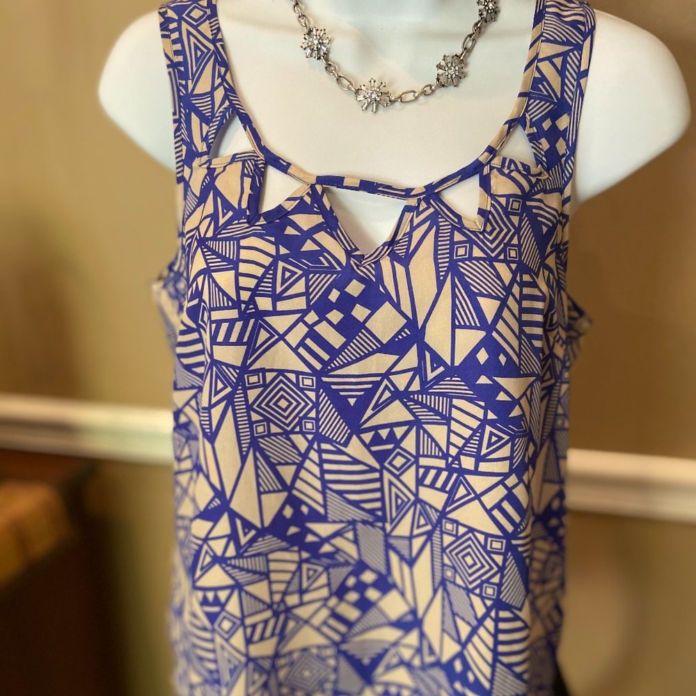 FOREVER 21 Cobalt Blue/Creme Geometric Sleeveless Top S
